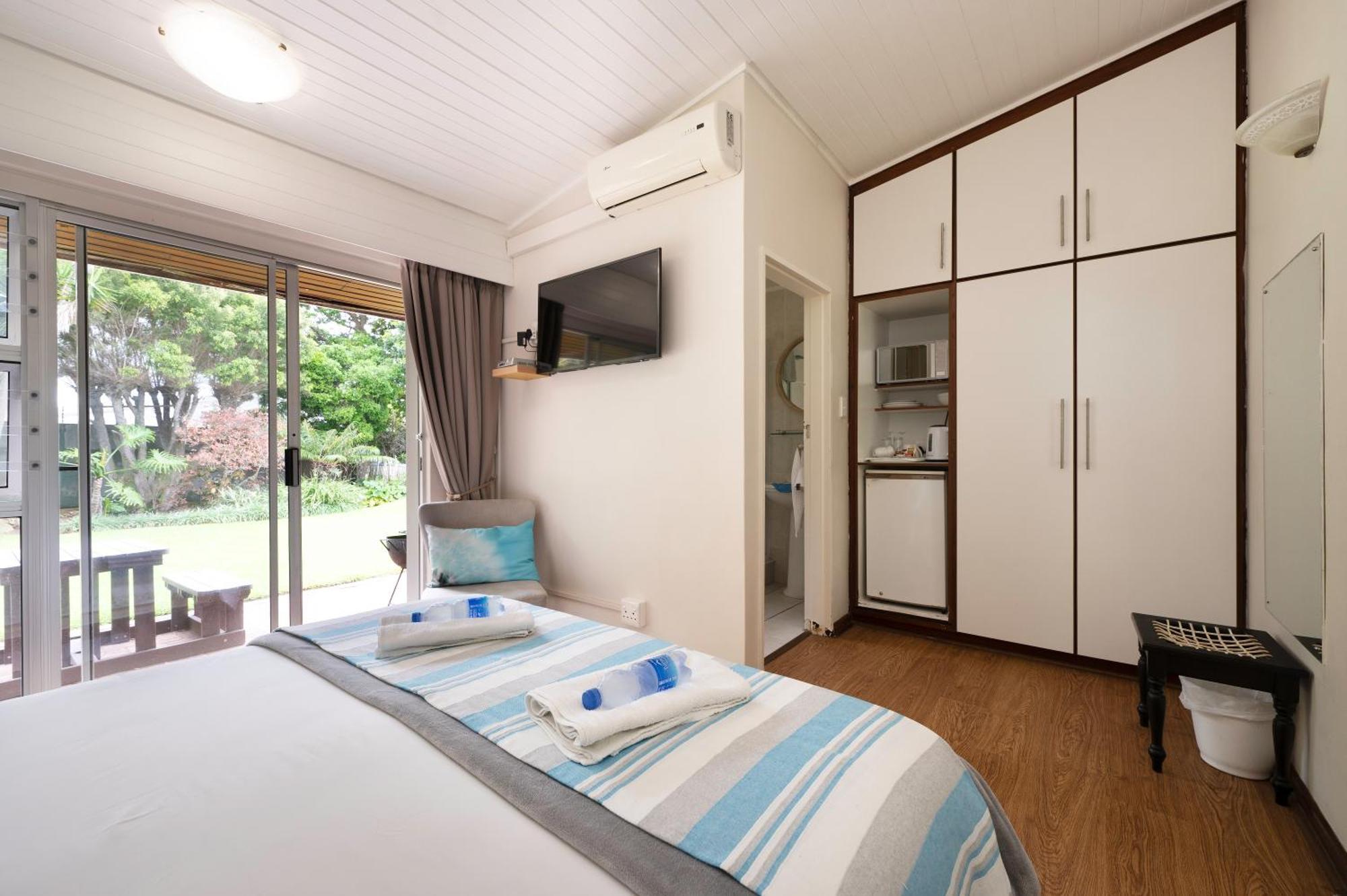 Admirals Lodge Guest House And Brightways Self Catering Apartments Puerto Elizabeth Exterior foto