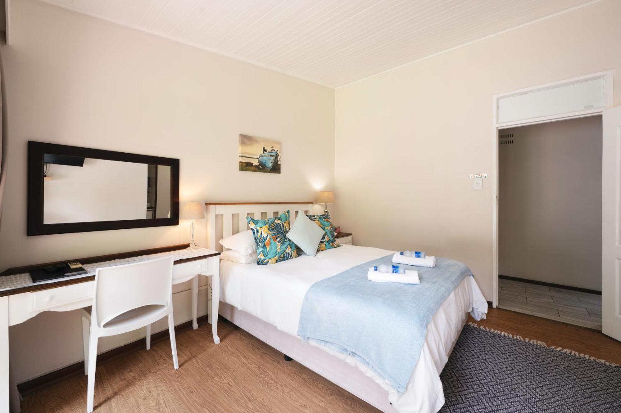 Admirals Lodge Guest House And Brightways Self Catering Apartments Puerto Elizabeth Exterior foto